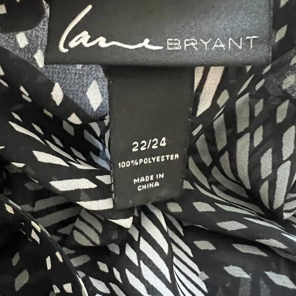 Lane Bryant Black White Striped Semi Sheer Roll Tab Blouse Size 22 24 - Picture 10 of 14